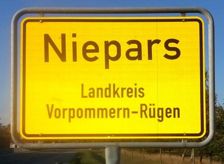 Ortseingangsschild von Niepars